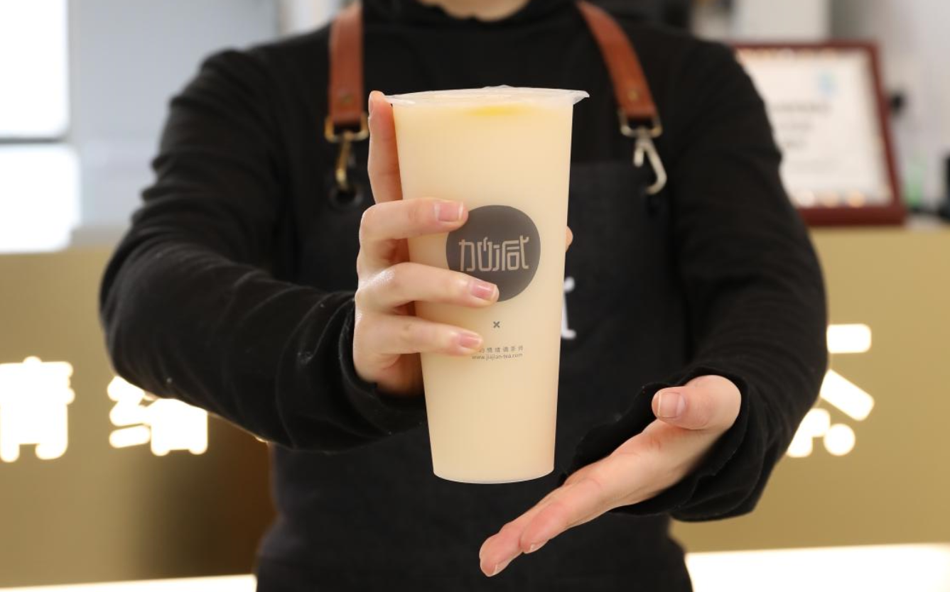 亚游集团ag8茶饮：一个茶饮品牌如何才能让加盟商有信心